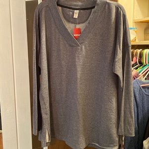 Avenue 18/20 lightweight long sleeve tee